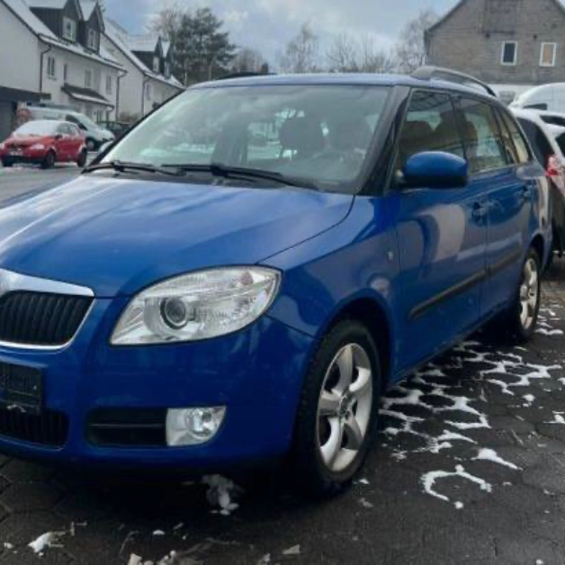 Tel: +36303817018 / +36303719779